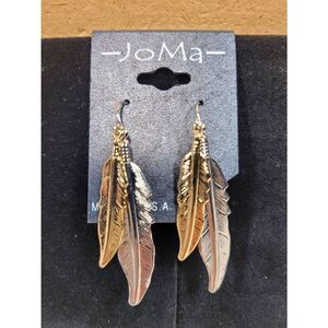 (3 for $15) (3 for $15) Joma Feather Dangle Earrings- NEW